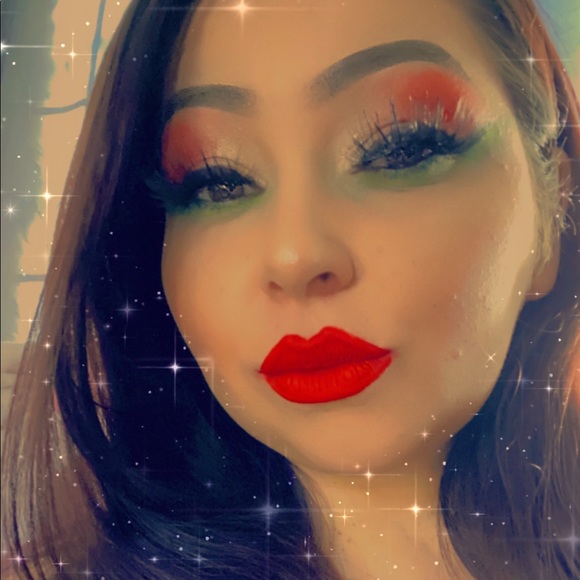 Meet your Posher, Melissa - Picture 6 of 7